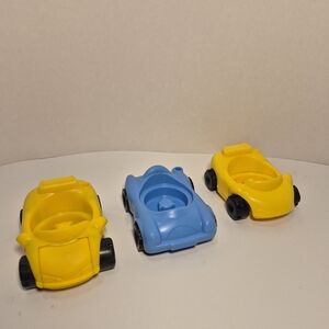 Fisher Price Little People Two Yellow Cars & A Blue Car Ramp Garage